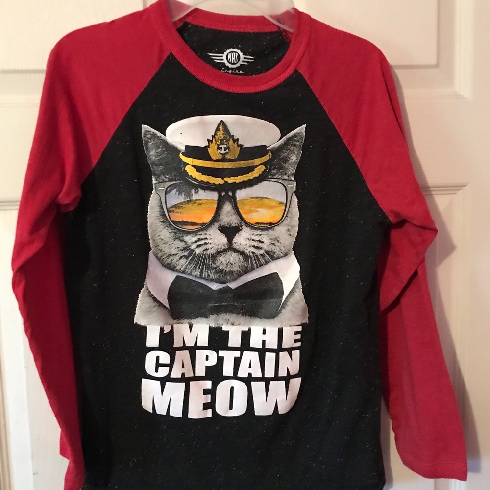 MAC Engine Cat Themed LS T-Shirt Boys Medium M